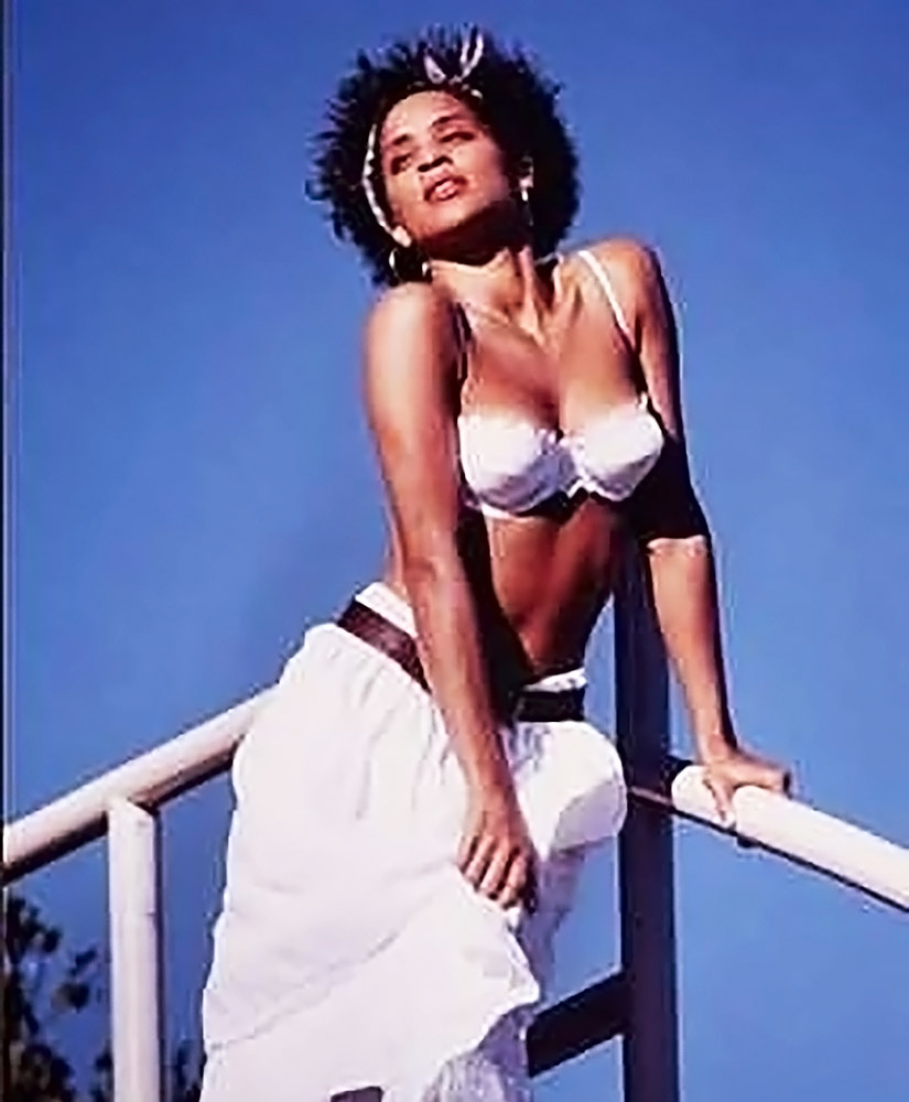 biju lall aryachalil recommends Karyn Parsons In Bikini