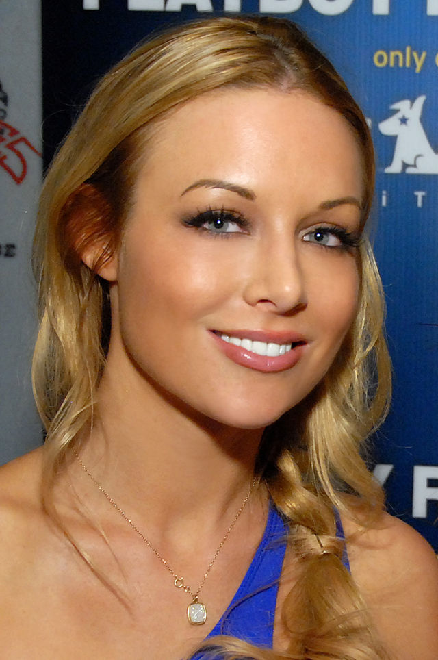 cassie henley recommends kayden kross height pic