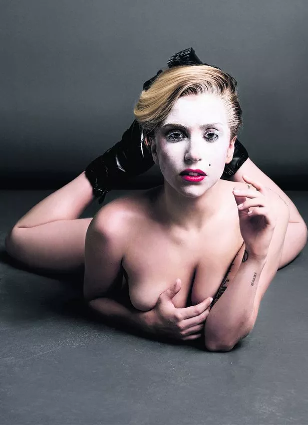 ann betts recommends lafy gaga nude pic