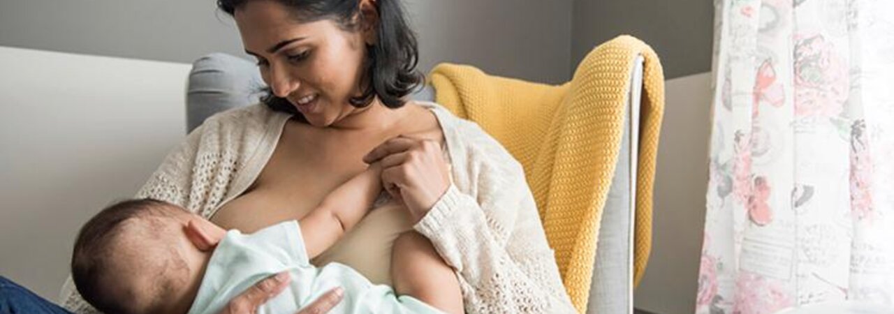 billie lucas recommends lesbian adult breastfeeding pic