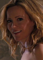 chris penvose recommends leslie mann breasts pic