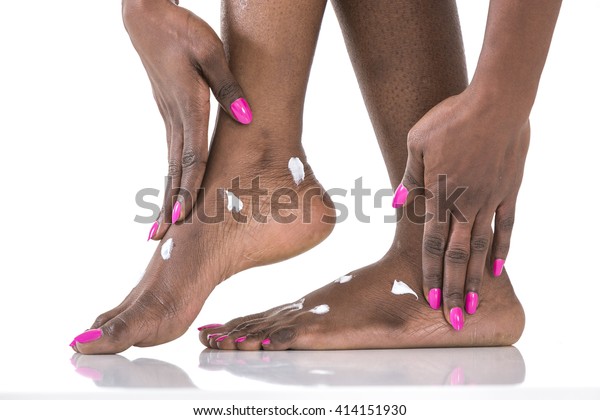 Love Her Feet Ebony typing chat