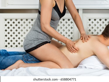 april bratcher dwyer recommends Massage Man Erotic