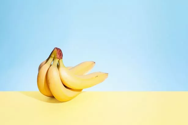 billy qualls share masturbating with banana photos