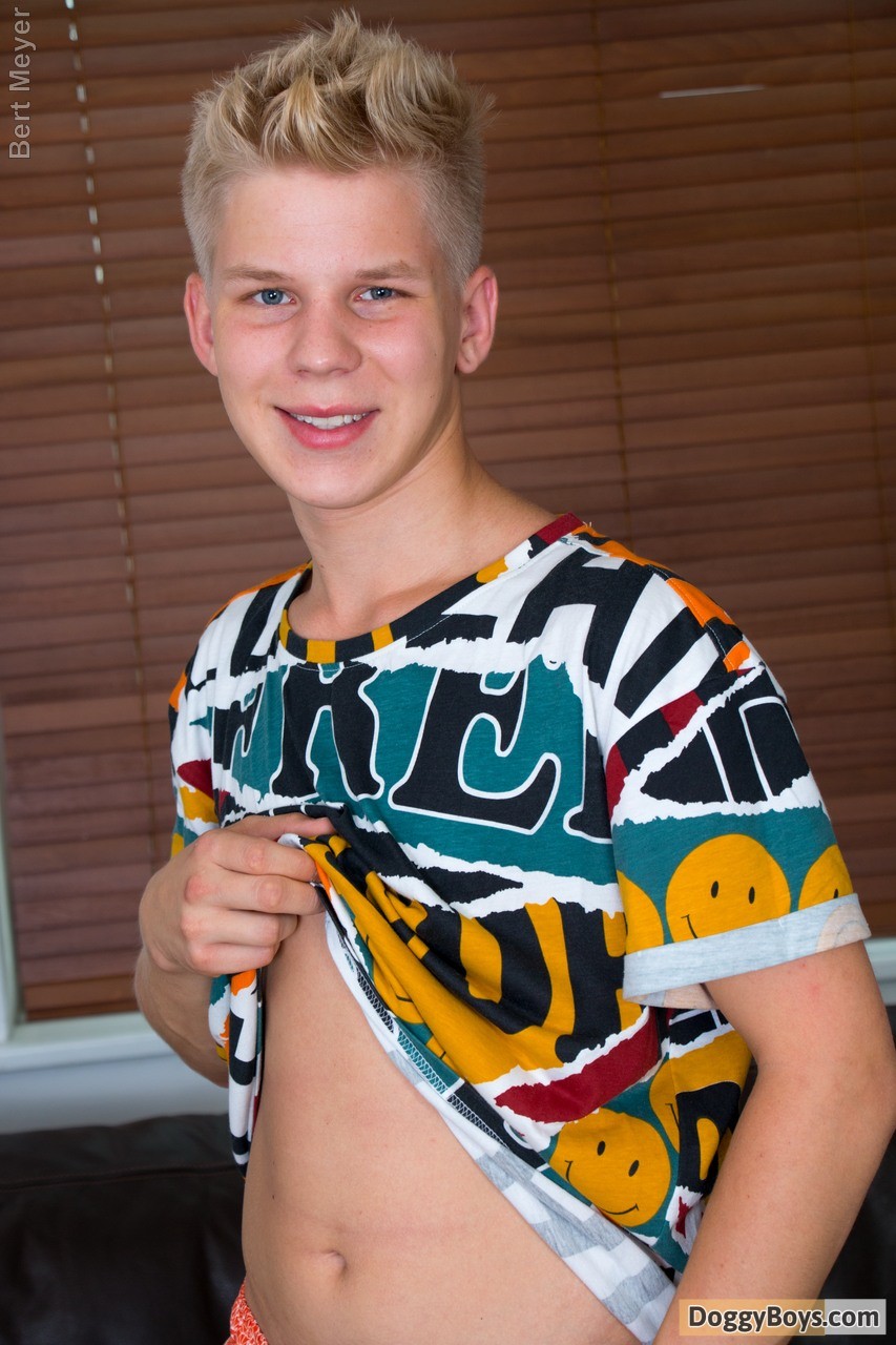 Naked Blond Twinks spartanas acompanhantes