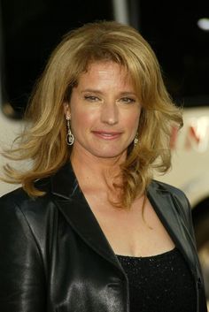 debbie farrell add photo nancy travis sexy