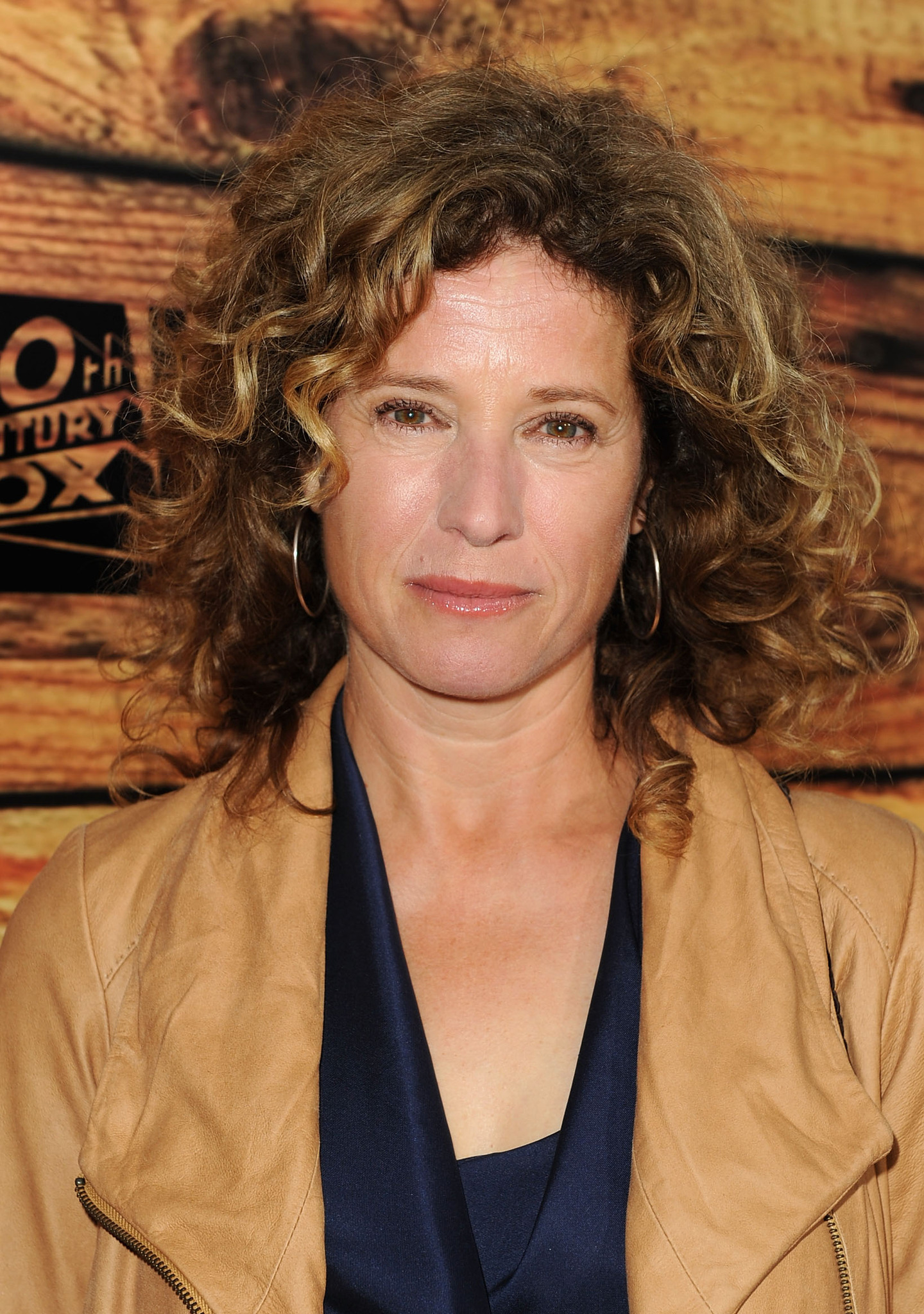 daniel faliszewski recommends Nancy Travis Sexy