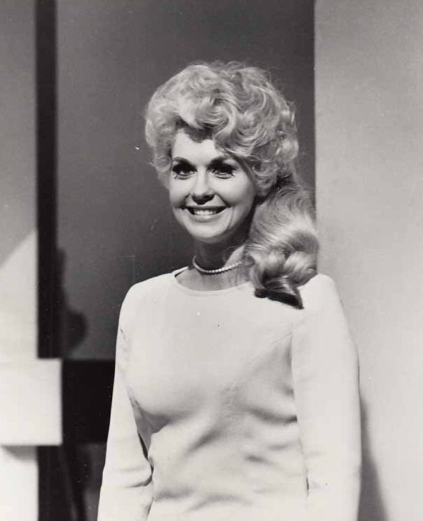 alisa stephens add nude donna douglas photo