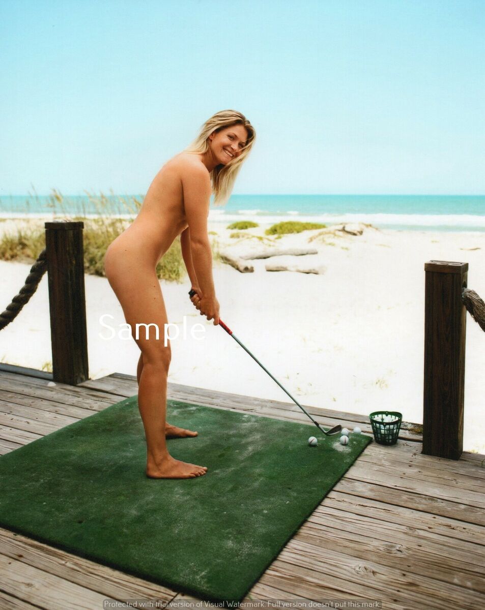 cora guiao add nude golf photo