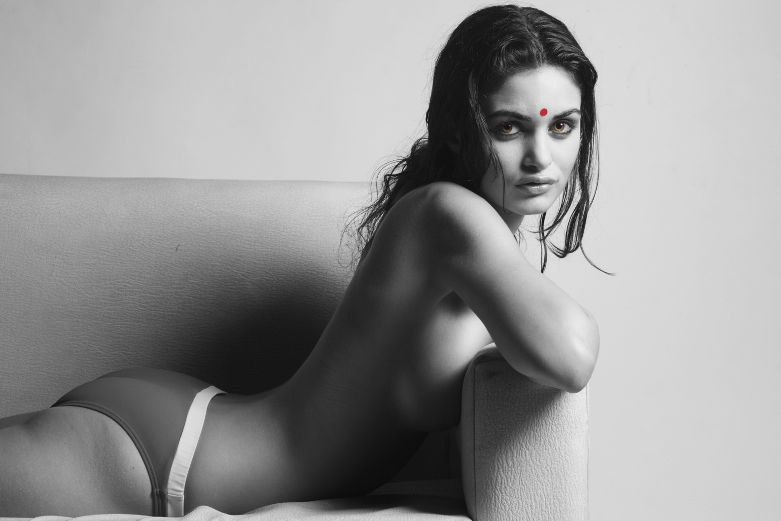 beverly unegbu recommends Nude Indian Photography