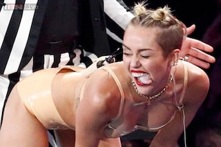 april usher recommends Nude Miley Cyrus Video