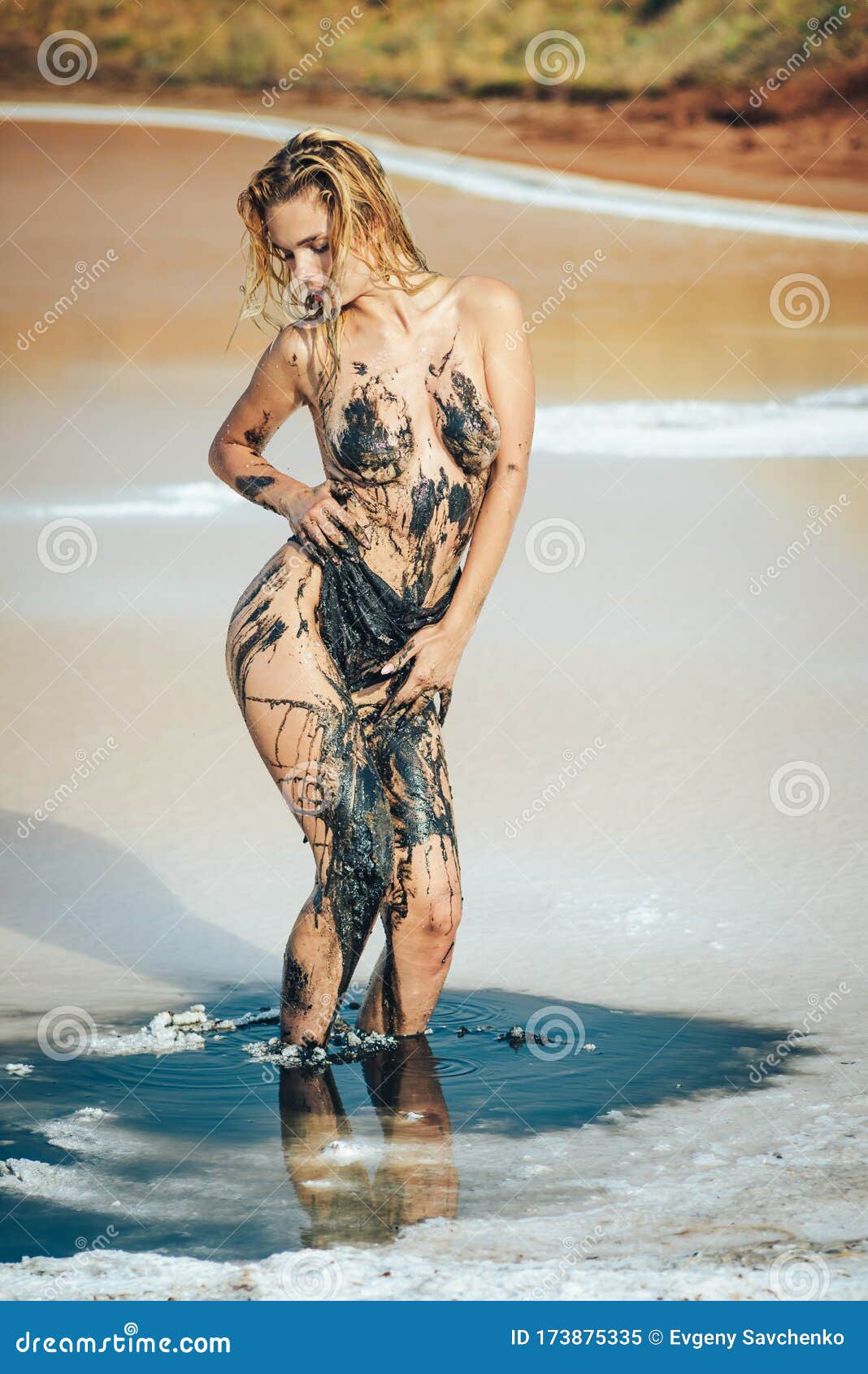 nude mud bathing