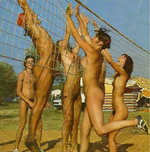 Best of Nude volleyball