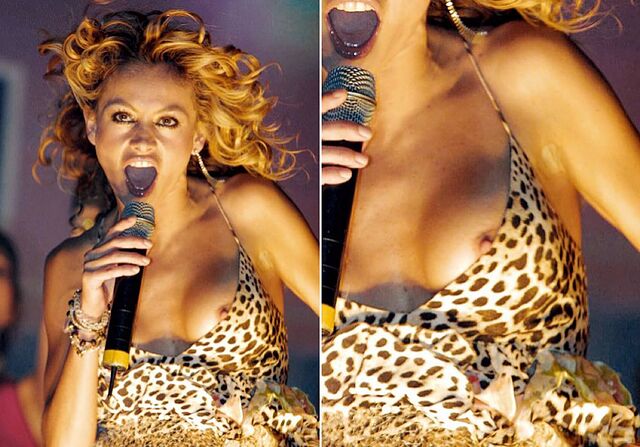 bruce rowley add paulina rubio nude photo