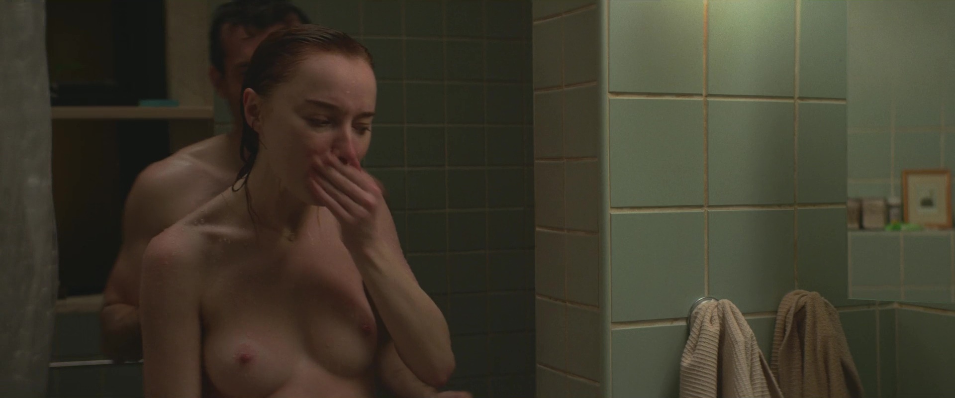 aliesha hill recommends phoebe dynevor nude pic