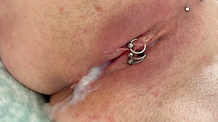 pierced pussy