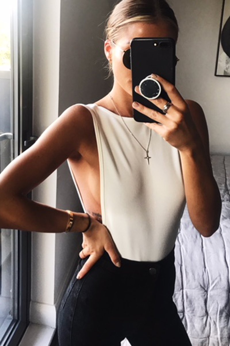 charlene leyva recommends side boob tank top pic