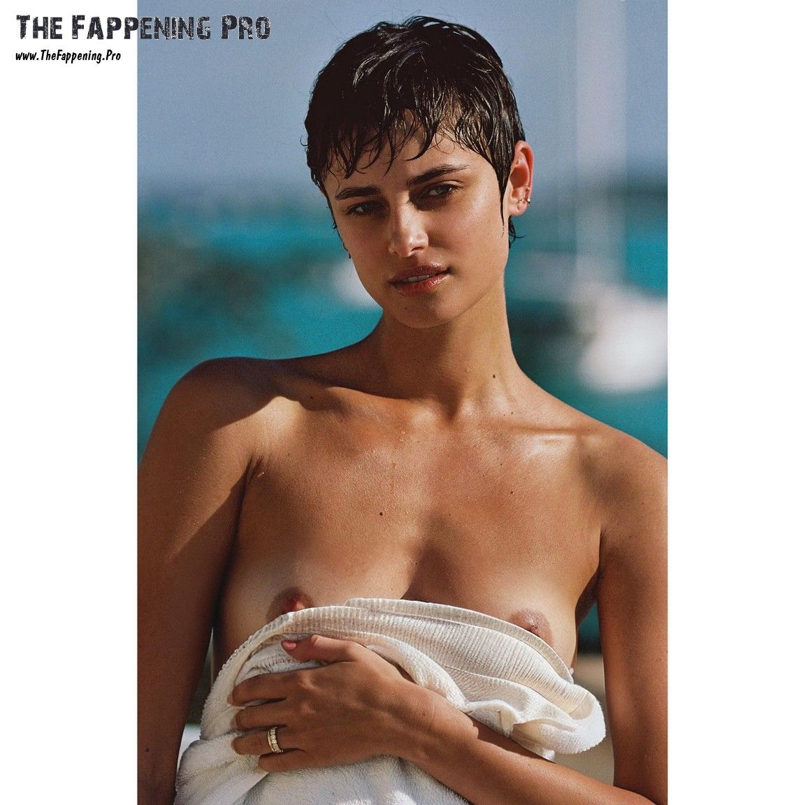 adrienne barry recommends taylor hill naked pic