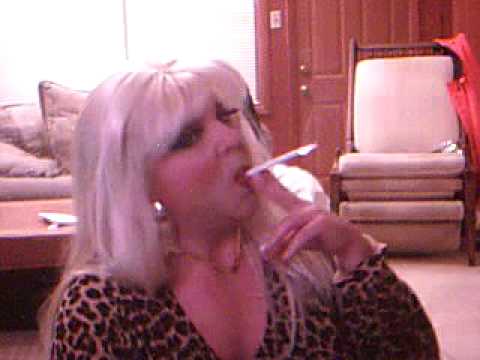 tgirl smoking fetish