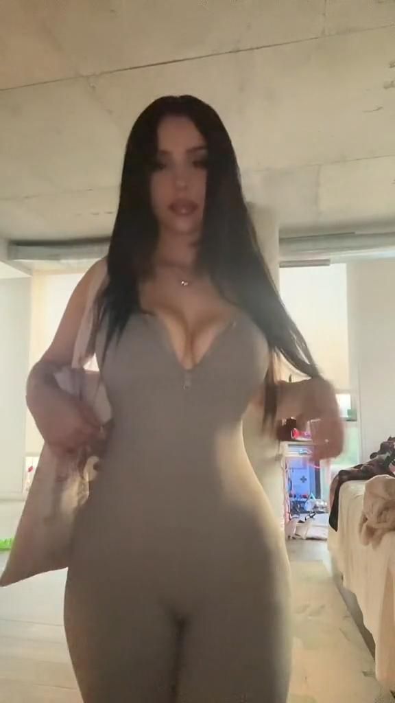 amber annis recommends thick latina thot pic