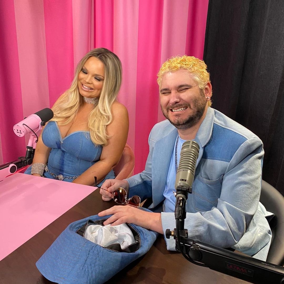 desire kies share trisha paytas tape photos