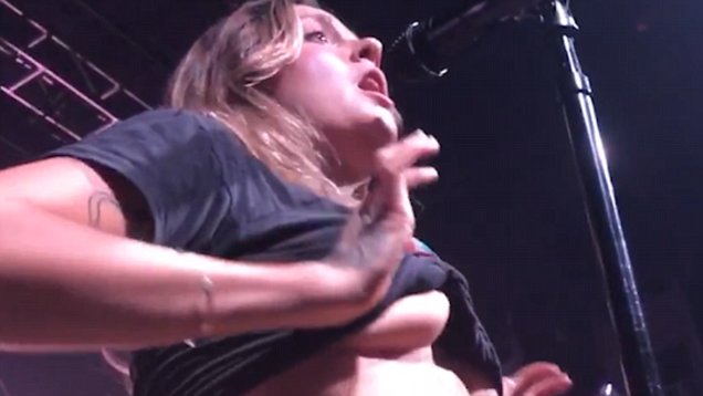 Best of Women flashing at concerts